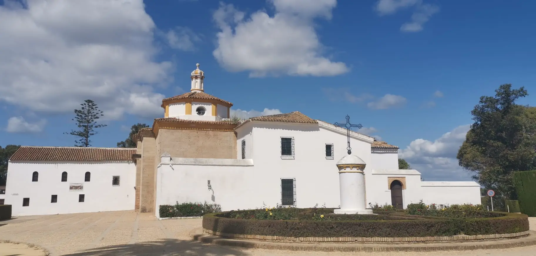 Vista del Monasterio de La Rábida