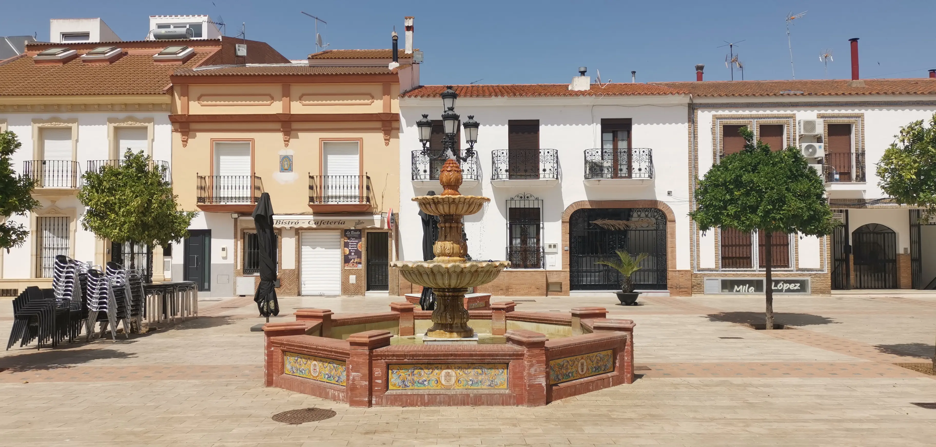 Plaza de Andalucía Palos de la Frontera Fuenrte de la Plaza de Andalucía